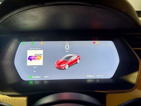 Used 2019 Tesla Model S 100D AWD/4WD image 25