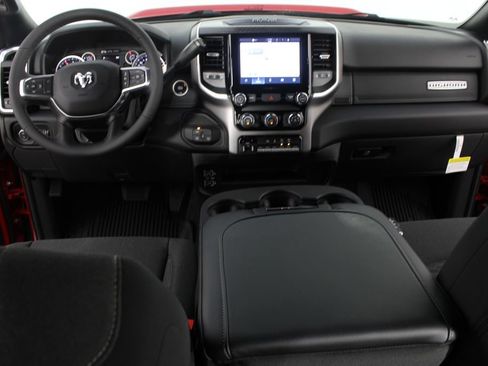 New 2026 RAM 2500 Big Horn w/ Night Edition AWD/4WD image 9