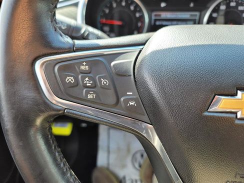 Used 2017 Chevrolet Malibu LT w/ Driver Confidence Package image 24