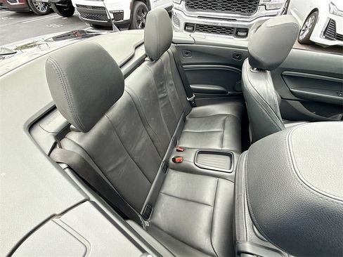 Used 2018 BMW M240i Convertible image 31