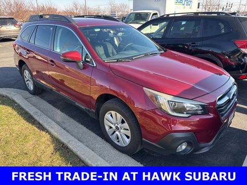 Used 2019 Subaru Outback 2.5i Premium image 1