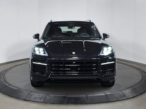 New 2026 Porsche Cayenne GTS AWD/4WD image 10