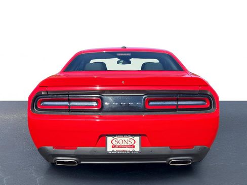 Used 2022 Dodge Challenger GT image 8
