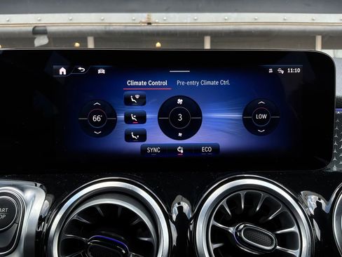 Used 2024 Mercedes-Benz EQB 250+ image 36