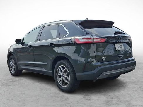 Certified 2022 Ford Edge SEL w/ Convenience Package AWD/4WD image 4