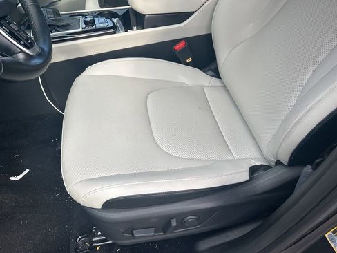 Used 2024 Kia Sportage EX FWD image 13