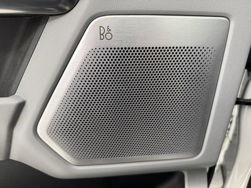 Used 2022 Ford F150 Limited image 14