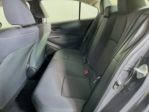 Used 2024 Toyota Corolla LE AWD/4WD image 29