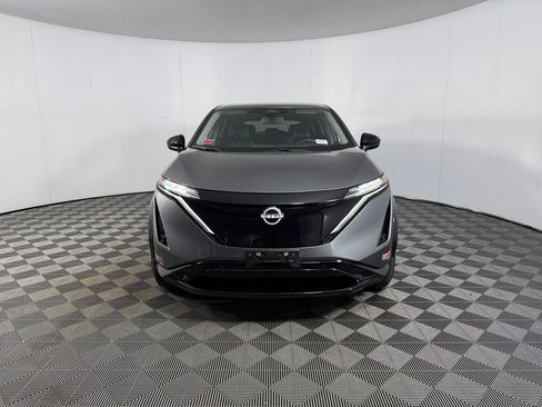 Used 2024 Nissan Ariya FWD image 3