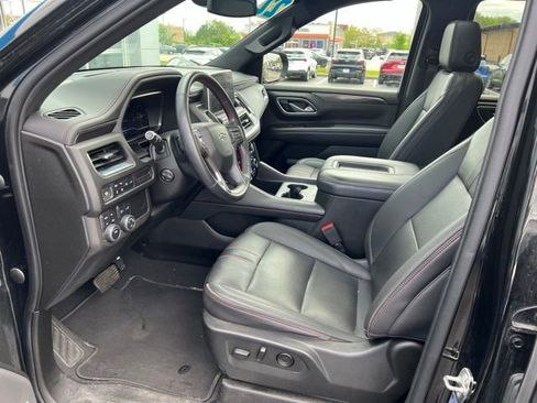 Used 2022 Chevrolet Tahoe RST w/ Luxury Package AWD/4WD image 8