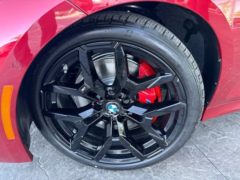 New 2026 BMW 330i Sedan w/ M Sport Package RWD image 5