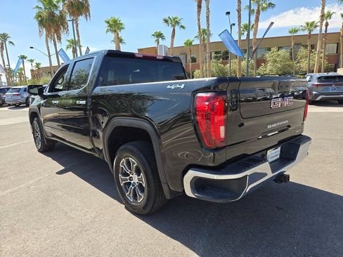 Used 2025 GMC Sierra 1500 SLT AWD/4WD image 4