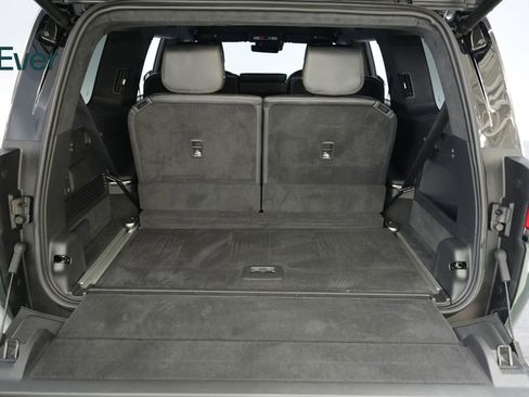 Used 2025 Rivian R1S Adventure image 8