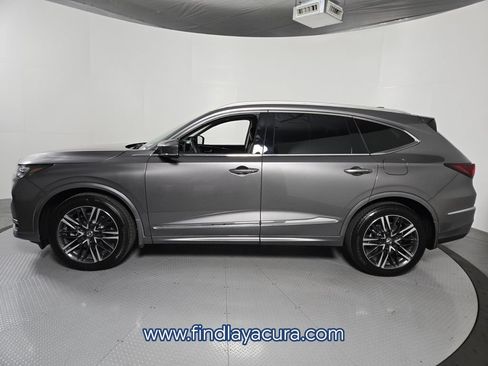 Used 2026 Acura MDX SH-AWD w/ Advance Package image 3