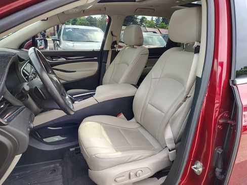 Used 2021 Buick Enclave Essence w/ Sound and Sites Package FWD image 11