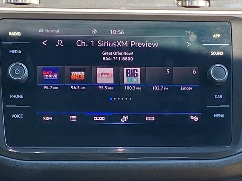 Certified 2024 Volkswagen Tiguan SE w/ Panoramic Sunroof Package AWD/4WD image 8