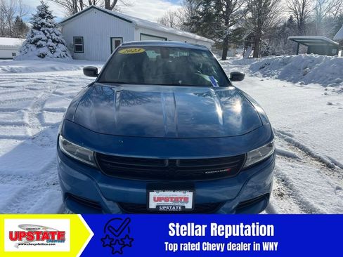 Used 2023 Dodge Charger SXT image 3