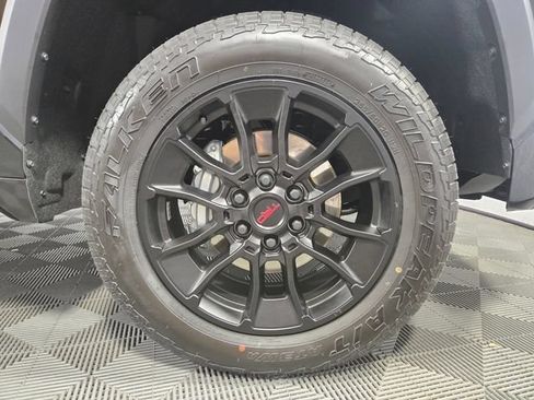Used 2026 Toyota Tundra SR5 AWD/4WD image 12
