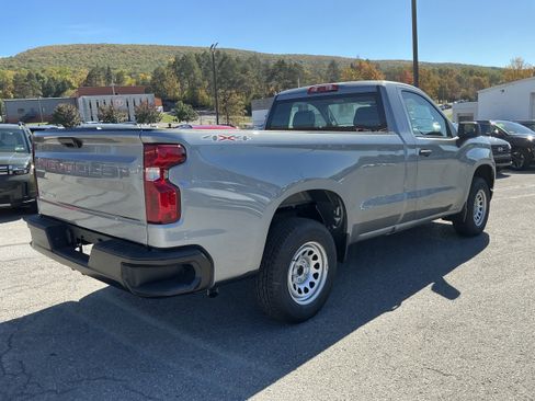 New 2026 Chevrolet Silverado 1500 W/T image 3
