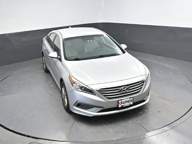 Used 2015 Hyundai Sonata SE FWD image 18