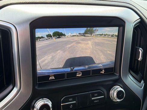 Used 2021 GMC Sierra 1500 SLT w/ SLT Convenience Package AWD/4WD image 26