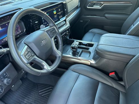 Certified 2025 Chevrolet Silverado 1500 RST w/ Convenience Package II image 9