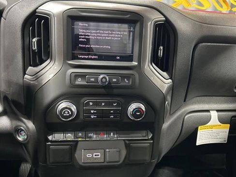 New 2025 GMC Sierra 1500 Pro w/ Convenience Package image 22