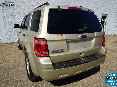 Used 2012 Ford Escape XLT image 9