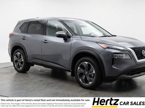 Used 2025 Nissan Rogue SV AWD/4WD image 1