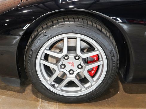 Used 2004 Chevrolet Corvette Z06 RWD image 49