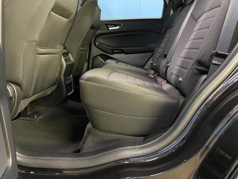 Used 2024 Ford Edge SE image 33