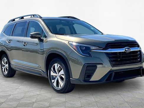 Used 2023 Subaru Ascent Premium w/ Convenience Package AWD/4WD image 5