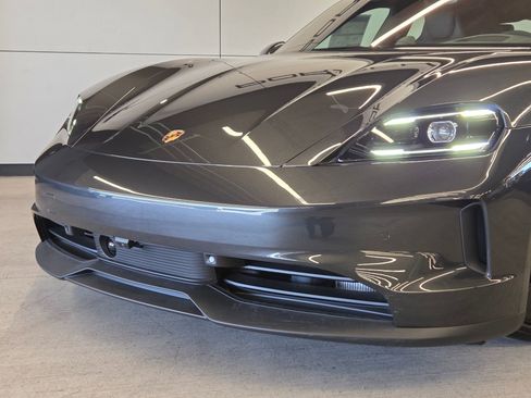 New 2026 Porsche Taycan 4S AWD/4WD image 24