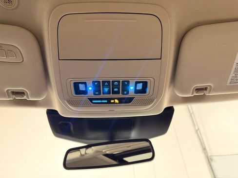 Used 2022 Ford Explorer Limited w/ Equipment Group 301A image 20