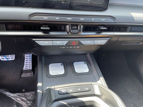 New 2027 Kia Telluride SX X-Line AWD/4WD image 18