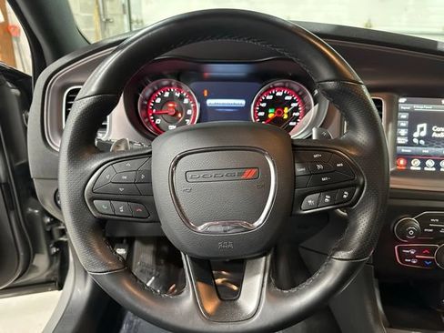 Used 2023 Dodge Charger R/T w/ Technology Group RWD image 18