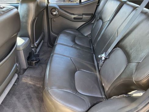 Used 2010 Nissan Xterra SE image 12