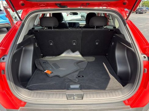 Used 2025 Hyundai Kona SEL FWD image 25