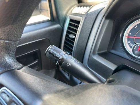 Used 2017 RAM 1500 Express image 22