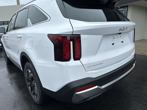 New 2026 Kia Sorento S w/ S Panoramic Sunroof Package AWD/4WD image 9