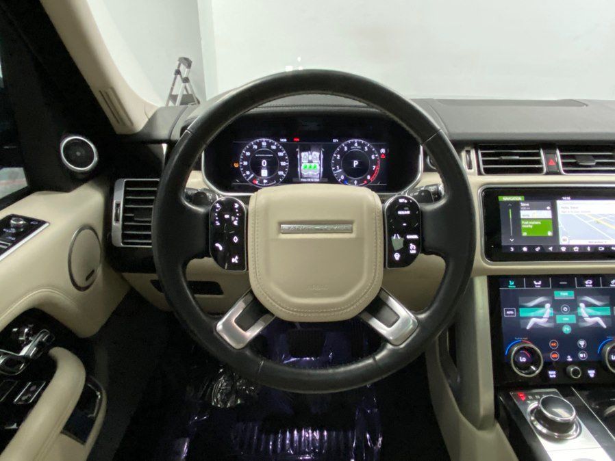 Used 2018 Land Rover Range Rover Supercharged AWD/4WD image 36