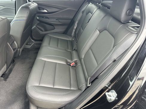 Certified 2025 Buick Envista Sport Touring w/ Experience Buick Package image 11