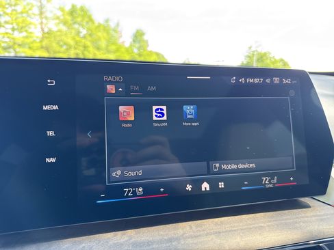New 2026 BMW X1 xDrive28i AWD/4WD image 18