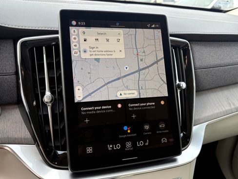 New 2026 Volvo XC90 B6 Ultra image 14