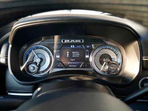 Used 2019 RAM 3500 Limited image 44