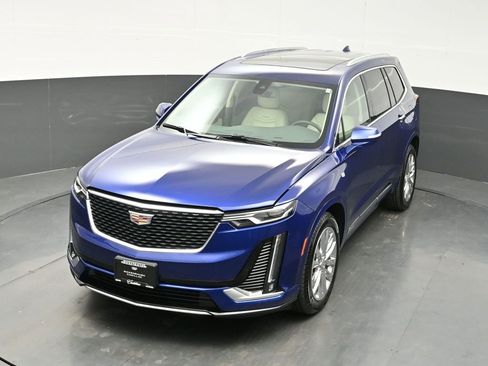 New 2025 Cadillac XT6 Premium Luxury w/ LPO, Floor Liner Package image 37