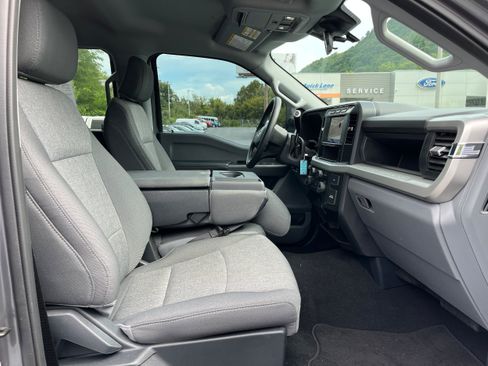 Used 2024 Ford F250 XL w/ STX Appearance Package AWD/4WD image 6