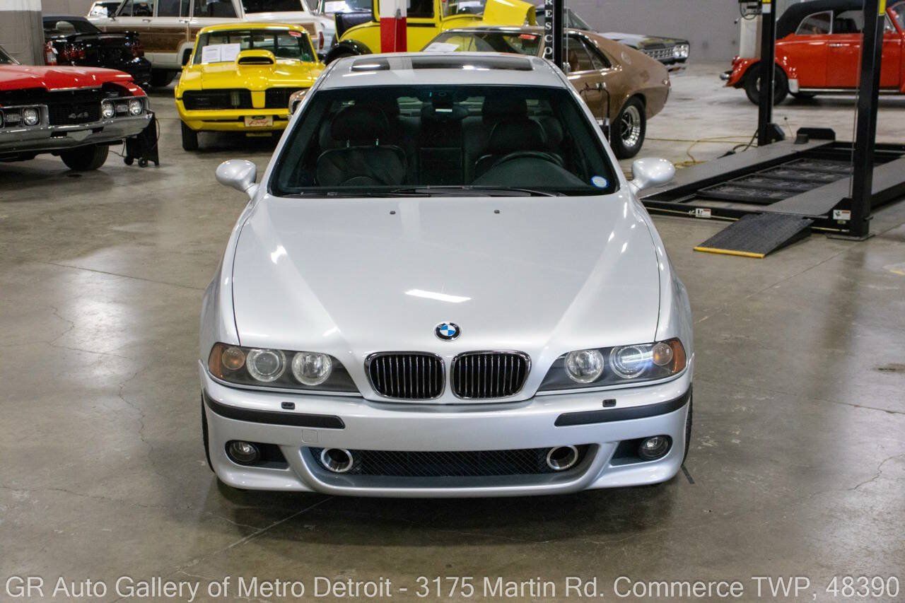 Used 2003 BMW M5 RWD image 11