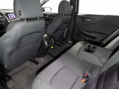 Used 2023 Chevrolet Malibu LT FWD image 10