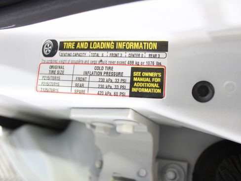 Used 2005 Buick Le Sabre Custom image 32